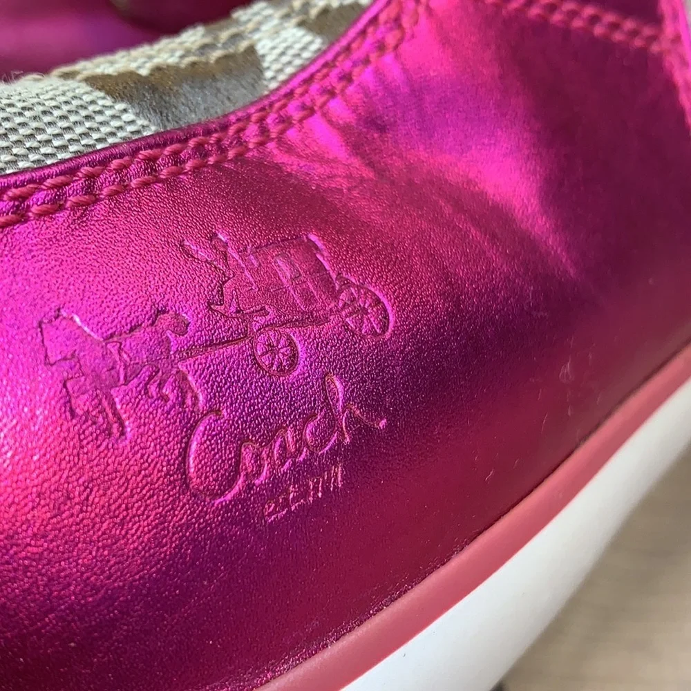 Coach logo sneakers almost NEW, EC, preloved